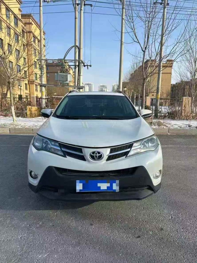 枣庄16年丰田RAV41