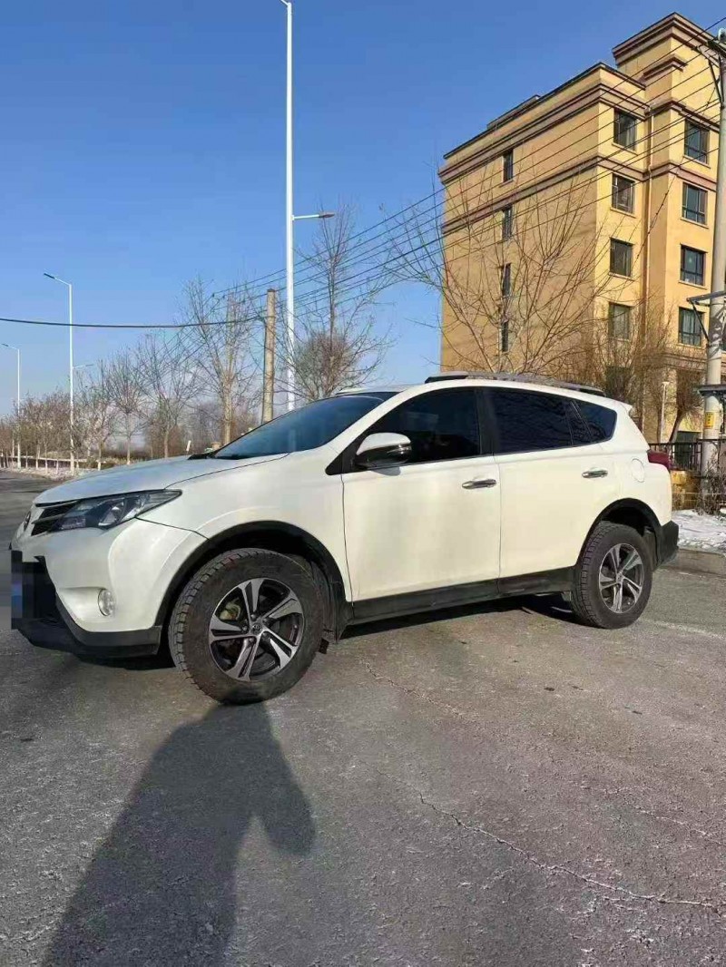 枣庄16年丰田RAV42