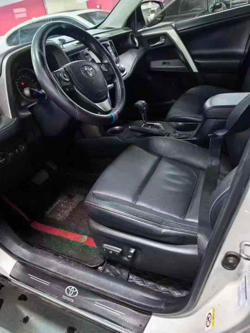 枣庄16年丰田RAV43