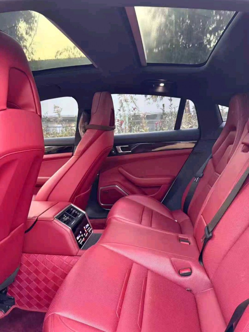 鄂州22年保时捷帕拉梅拉4