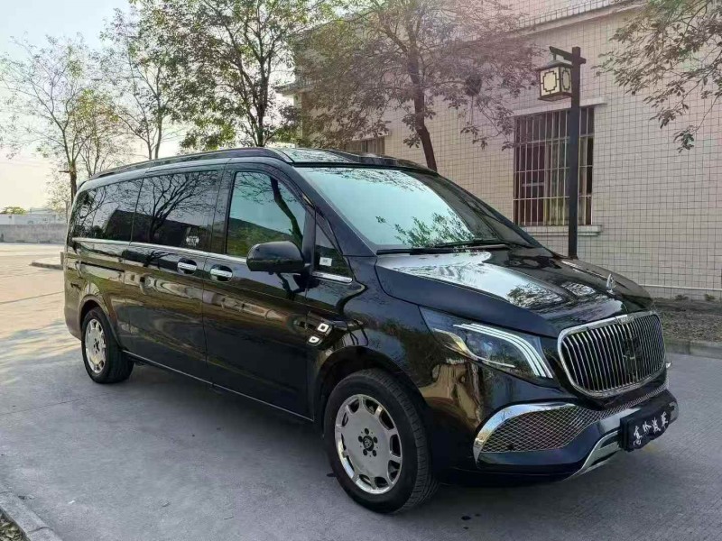 广州23年奔驰威霆2