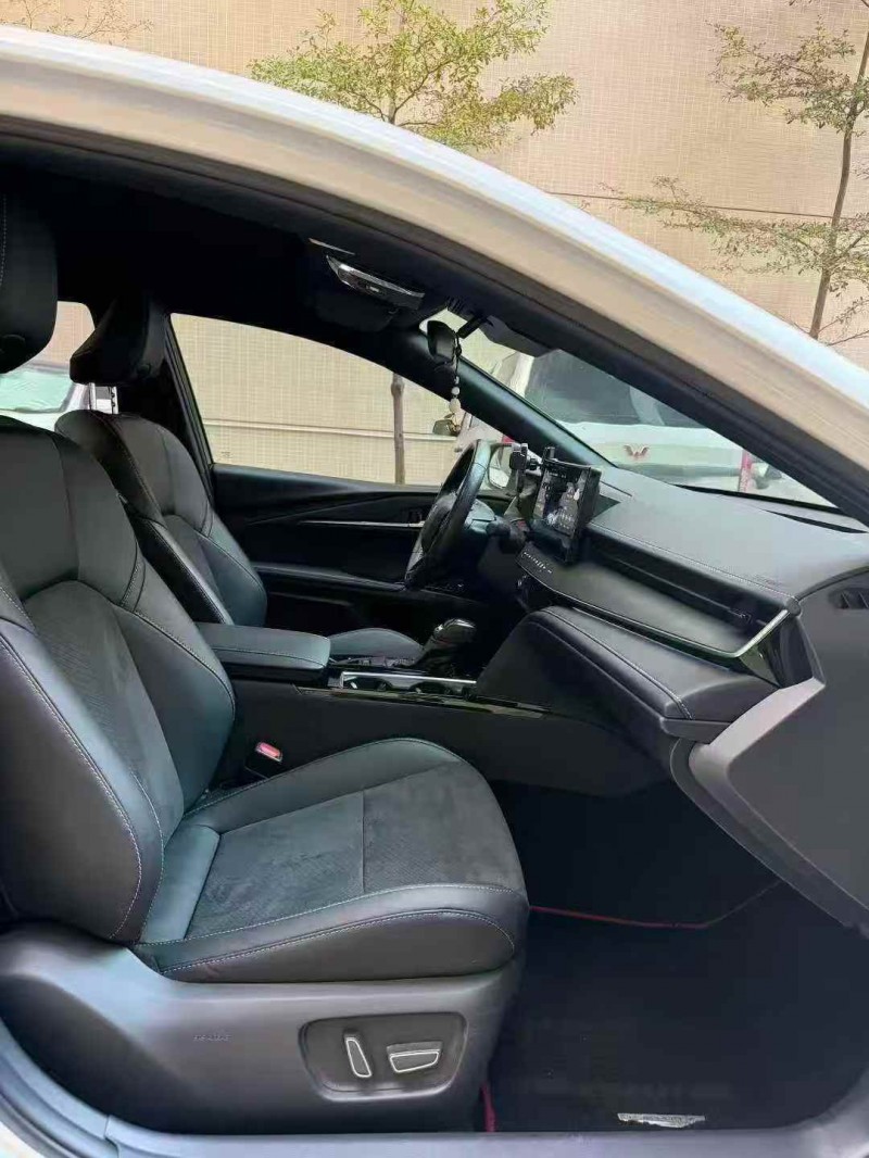 深圳24年丰田凯美瑞7