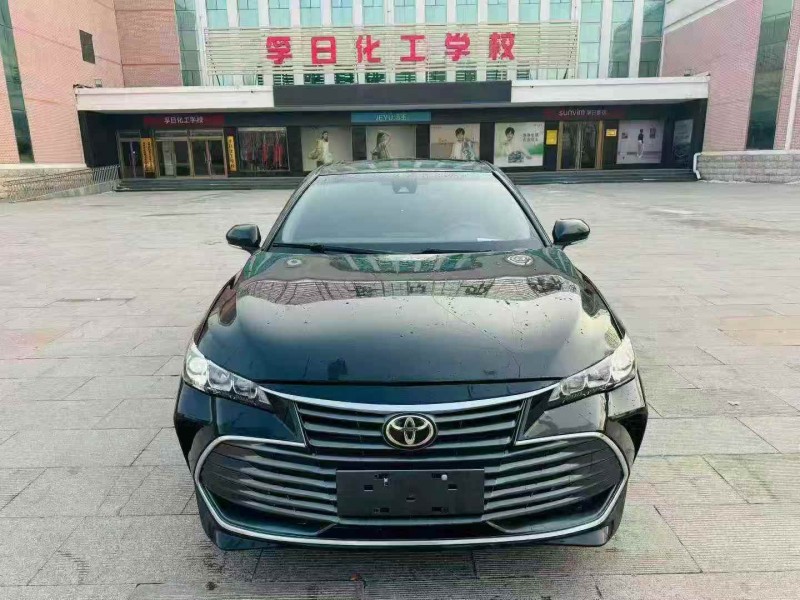 烟台21年丰田亚洲龙1