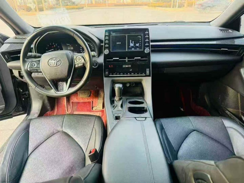 烟台21年丰田亚洲龙5