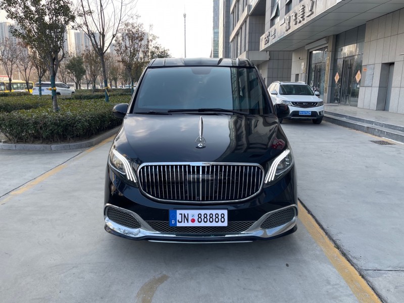 烟台23年奔驰威霆1