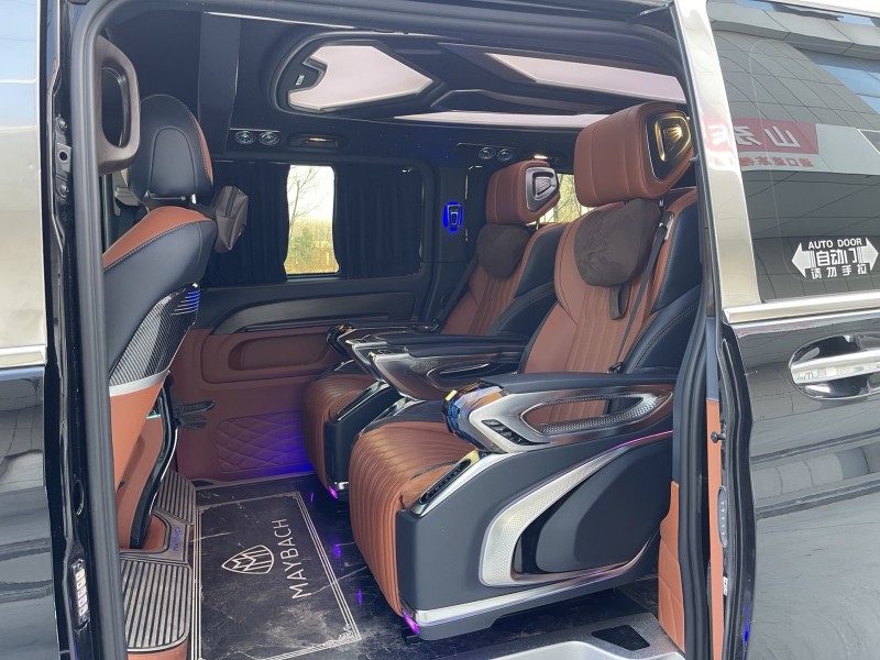 烟台23年奔驰威霆6