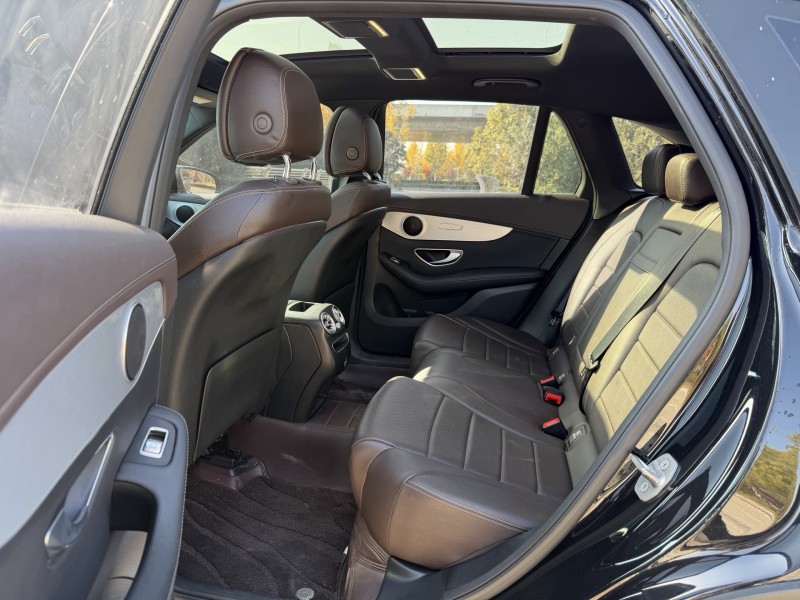 南京21年奔驰GLC9