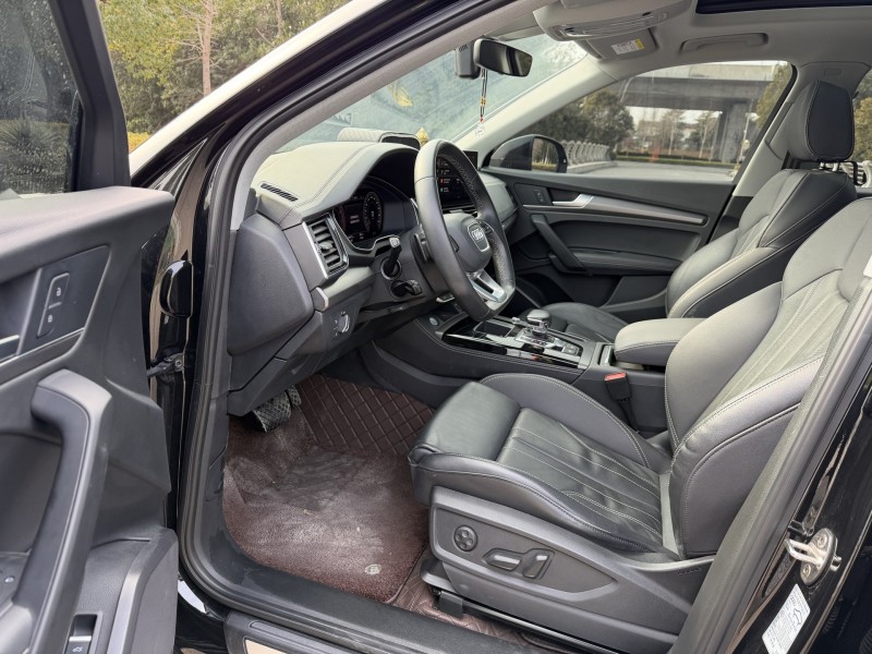 连云港21年奥迪Q58