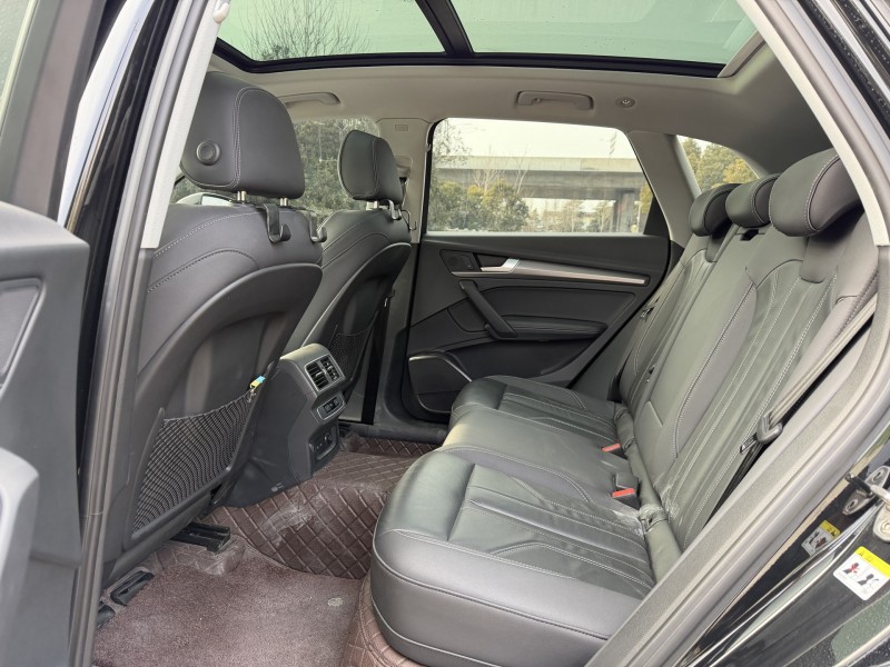 连云港21年奥迪Q59