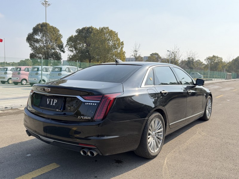 扬州23年凯迪拉克CT64