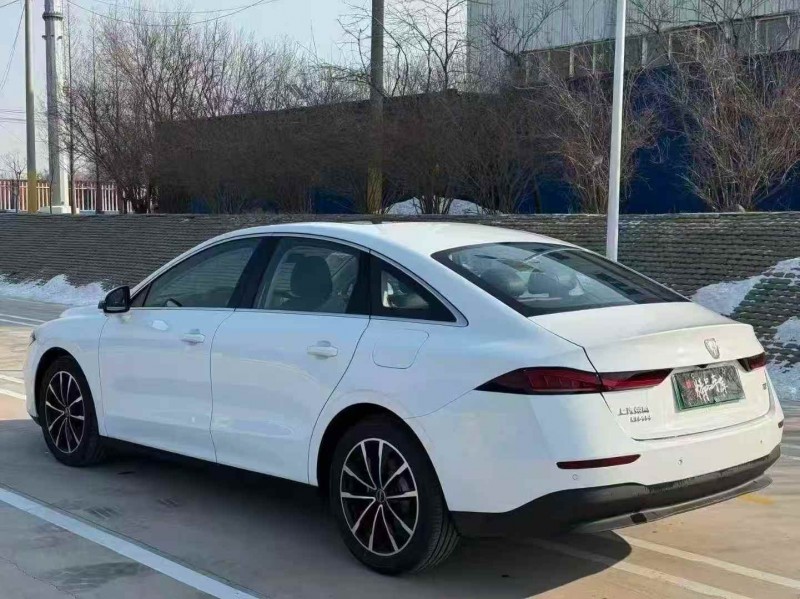 济宁25年荣威D78