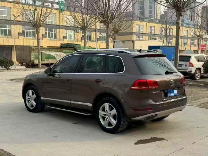 枣庄12年大众途锐8