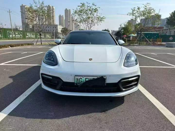 潍坊23年保时捷帕拉梅拉1