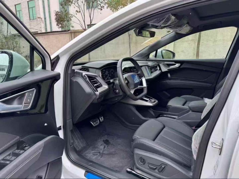 无锡26年奥迪Q44