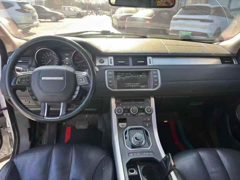 邯郸16年路虎极光6