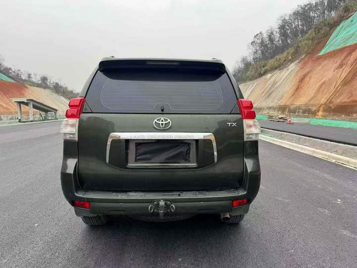 株洲13年丰田普拉多6