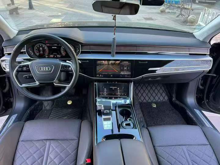 保定22年奥迪A8L4