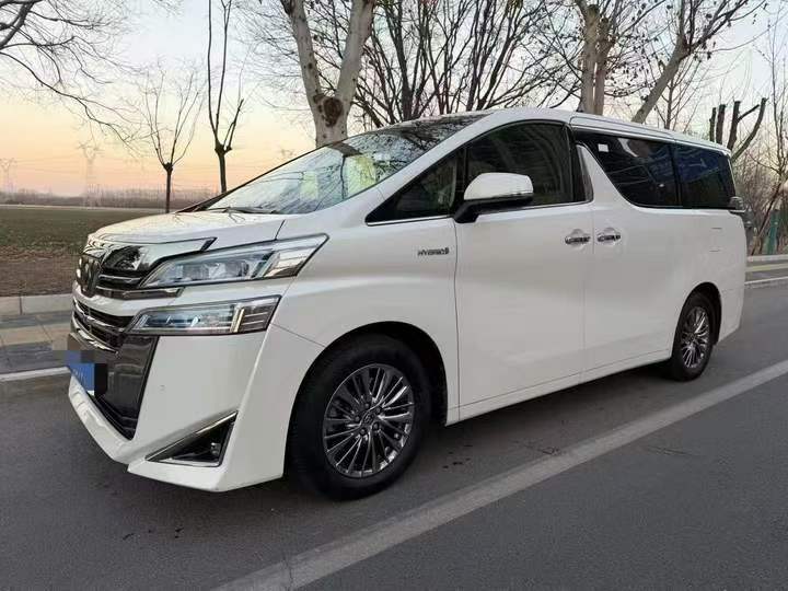 承德22年丰田威尔法3