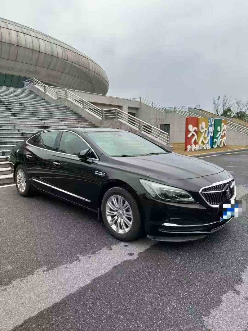 赣州18年别克君越2