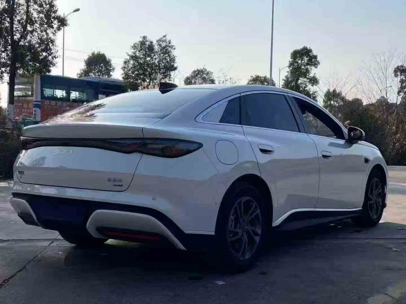 衡阳25年比亚迪海豹9