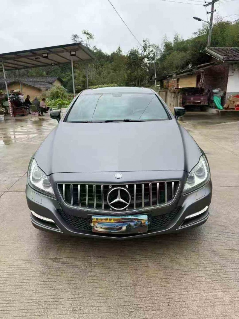 莆田14年奔驰CLS1