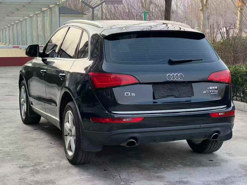 湘潭17年奥迪Q57