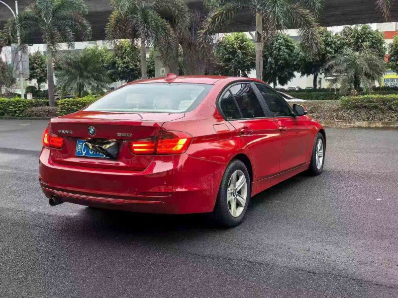 三明15年宝马3系8