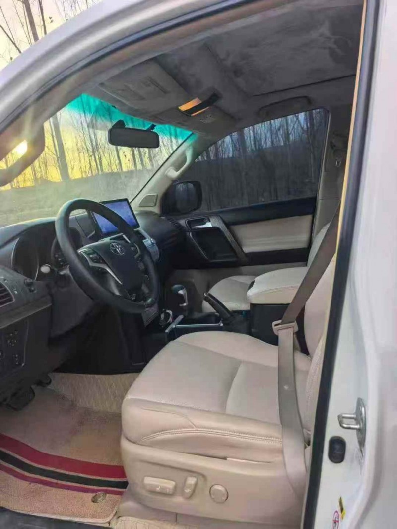 承德13年丰田普拉多4