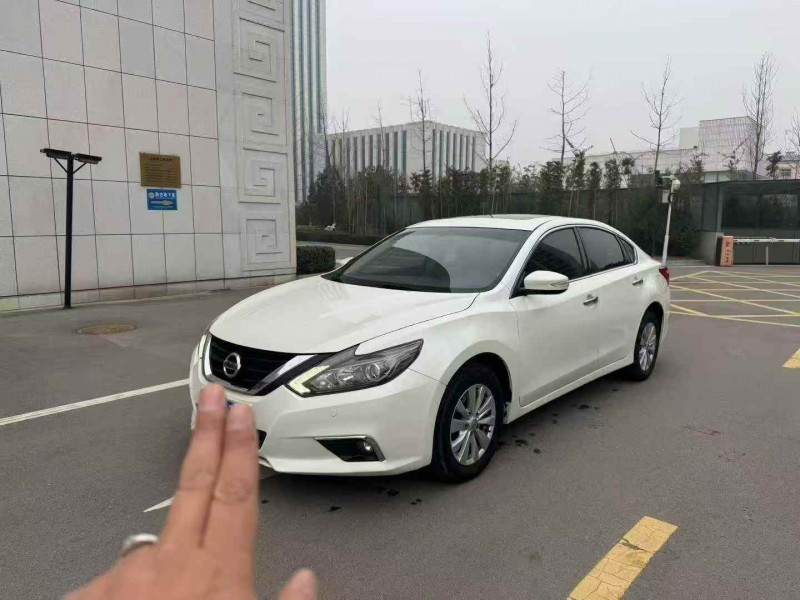 东营17年日产天籁2