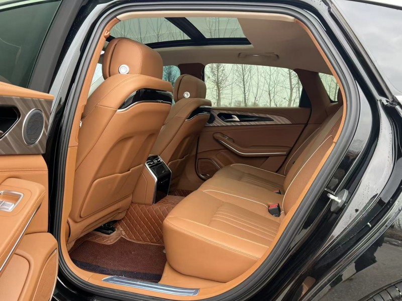 盐城23年红旗H95