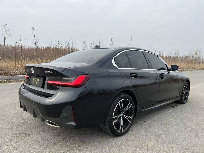 盐城23年宝马3系9