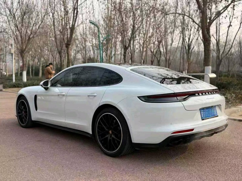 聊城22年保时捷帕拉梅拉4