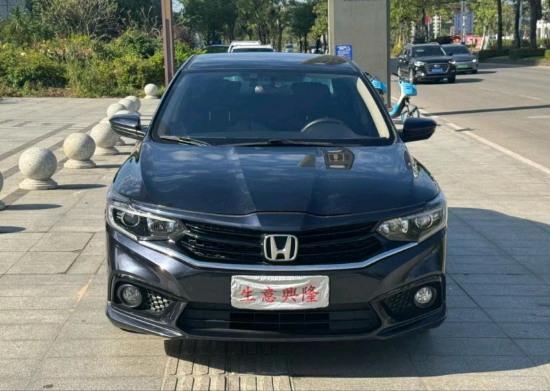 阳江22年本田享域1