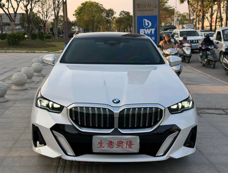 广州24年宝马5系1