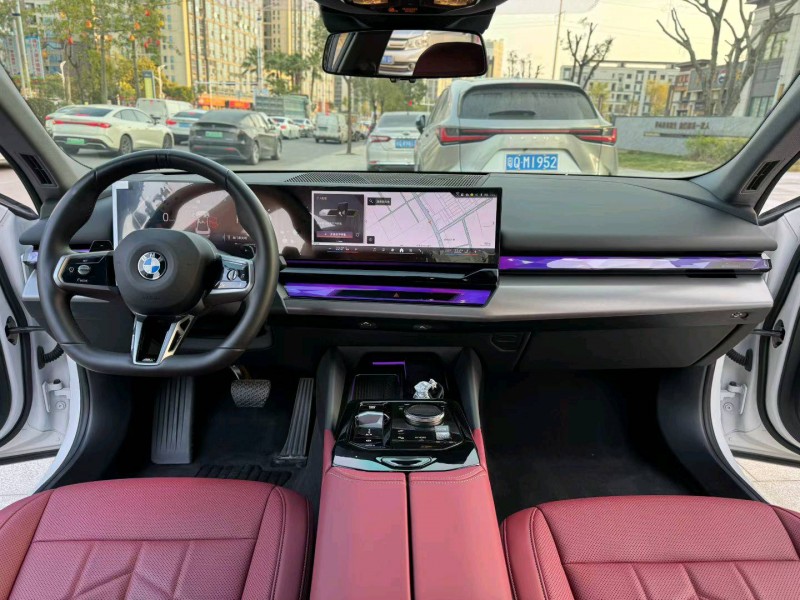 广州24年宝马5系4