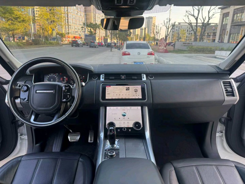 阳江18年路虎揽胜运动4