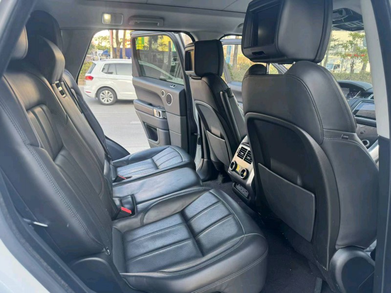 阳江18年路虎揽胜运动5