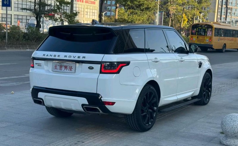 阳江18年路虎揽胜运动8