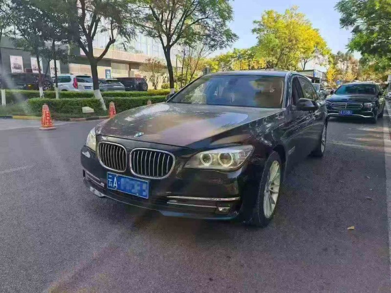 保山16年宝马7系2