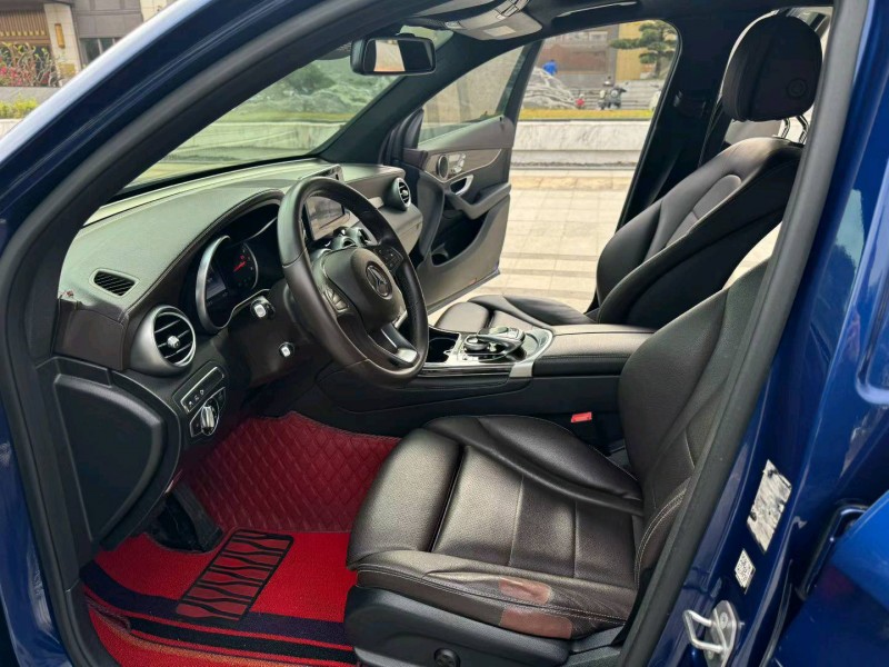 阳江17年奔驰GLC5