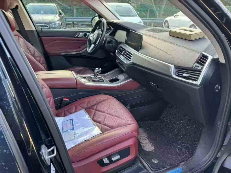 温州23年宝马X57