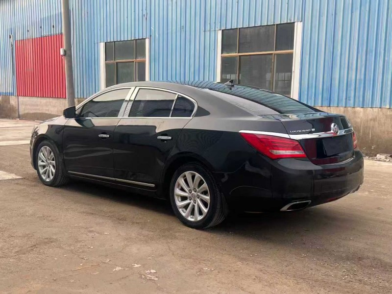 徐州15年别克君越8