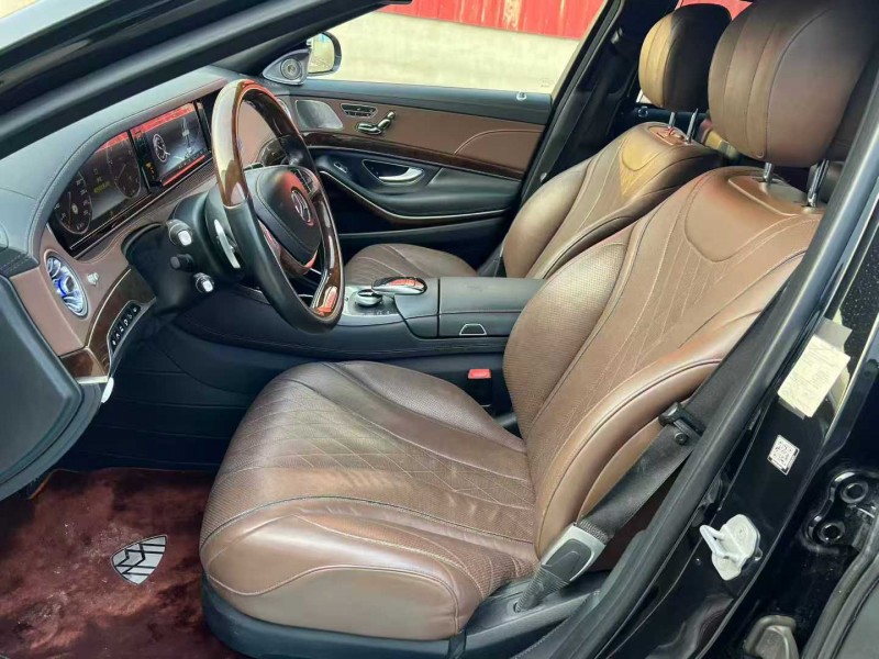 徐州16年奔驰迈巴赫S级8