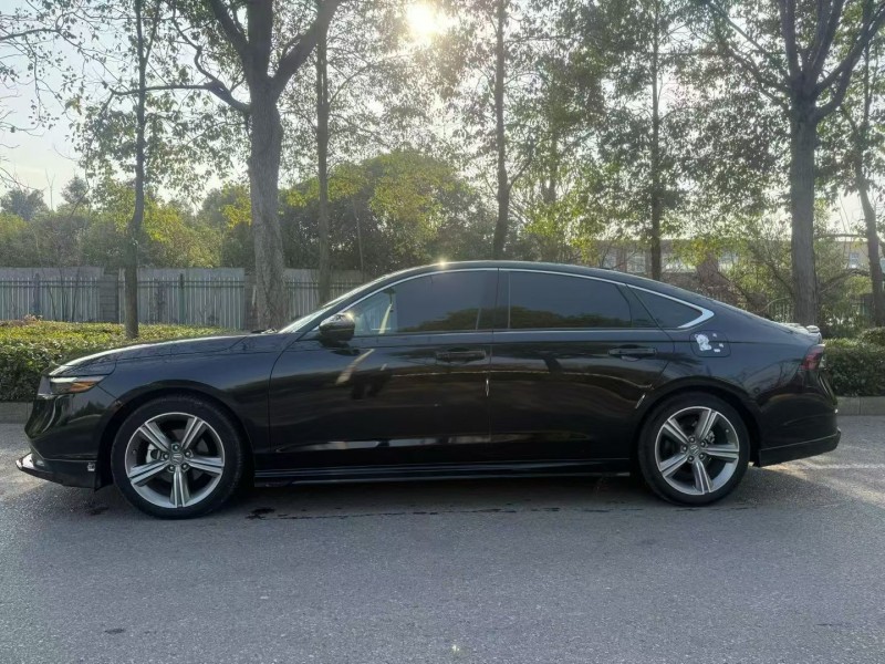 娄底24年本田雅阁7