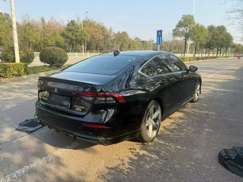 娄底24年本田雅阁8