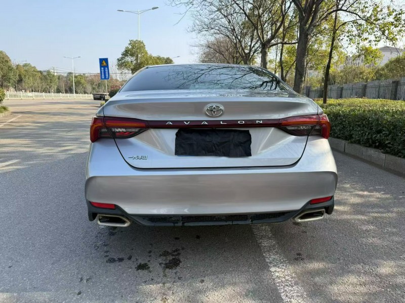 娄底21年丰田亚洲龙9