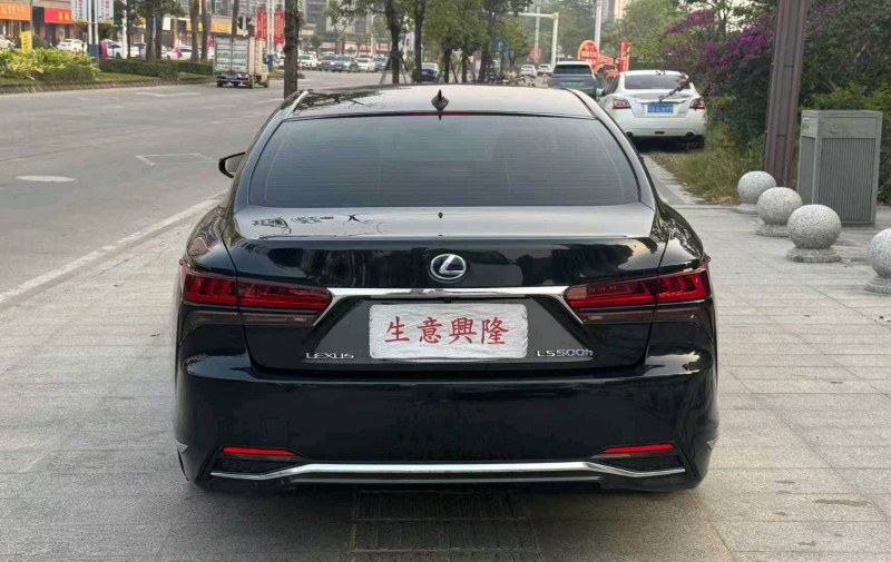 阳江23年雷克萨斯LS7