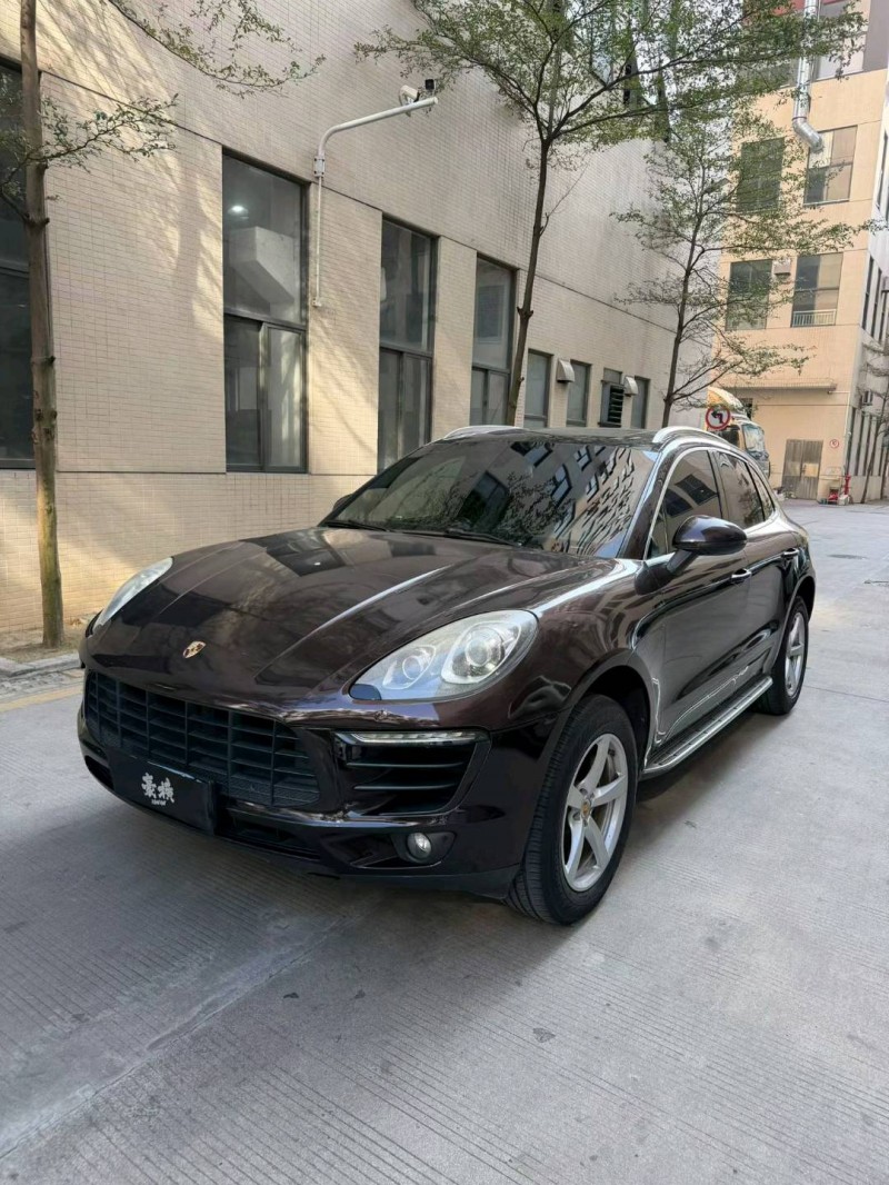 佛山15年保时捷Macan3