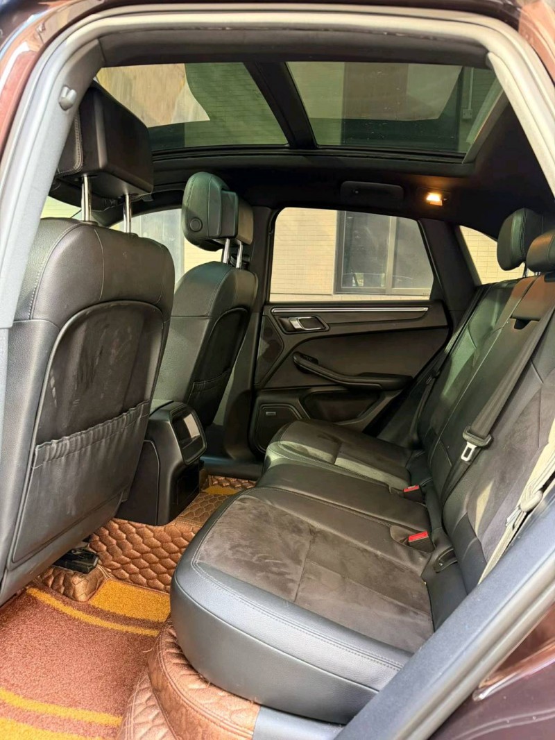 佛山15年保时捷Macan9