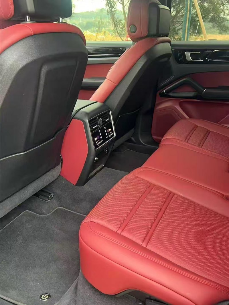 广州20年保时捷卡宴3